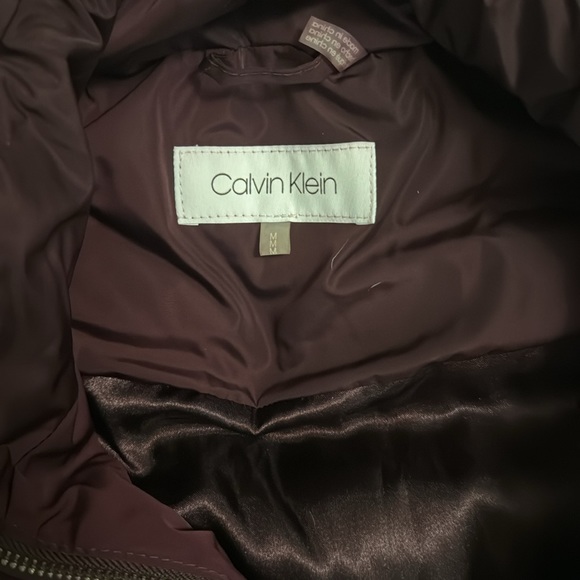 Calvin Klein winter vest NWOT - Picture 2 of 3